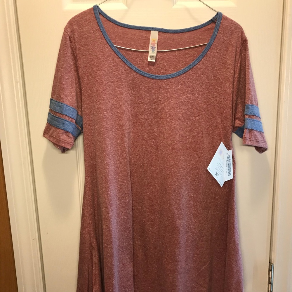 NWT LuLaroe XS Perfect T